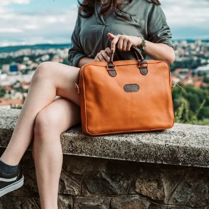 geanta laptop piele maro unisex