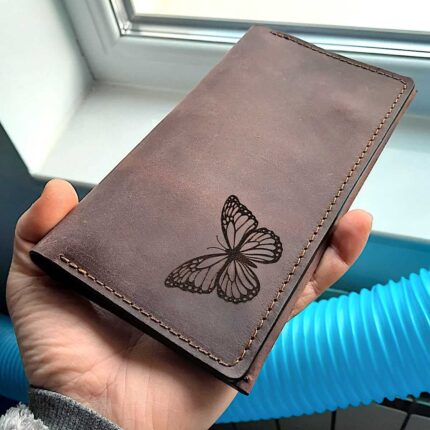 portmoneu de dama personalizat vintage maro fluture